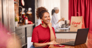 iFood investe em três empresas de gestão e PDV para restaurantes