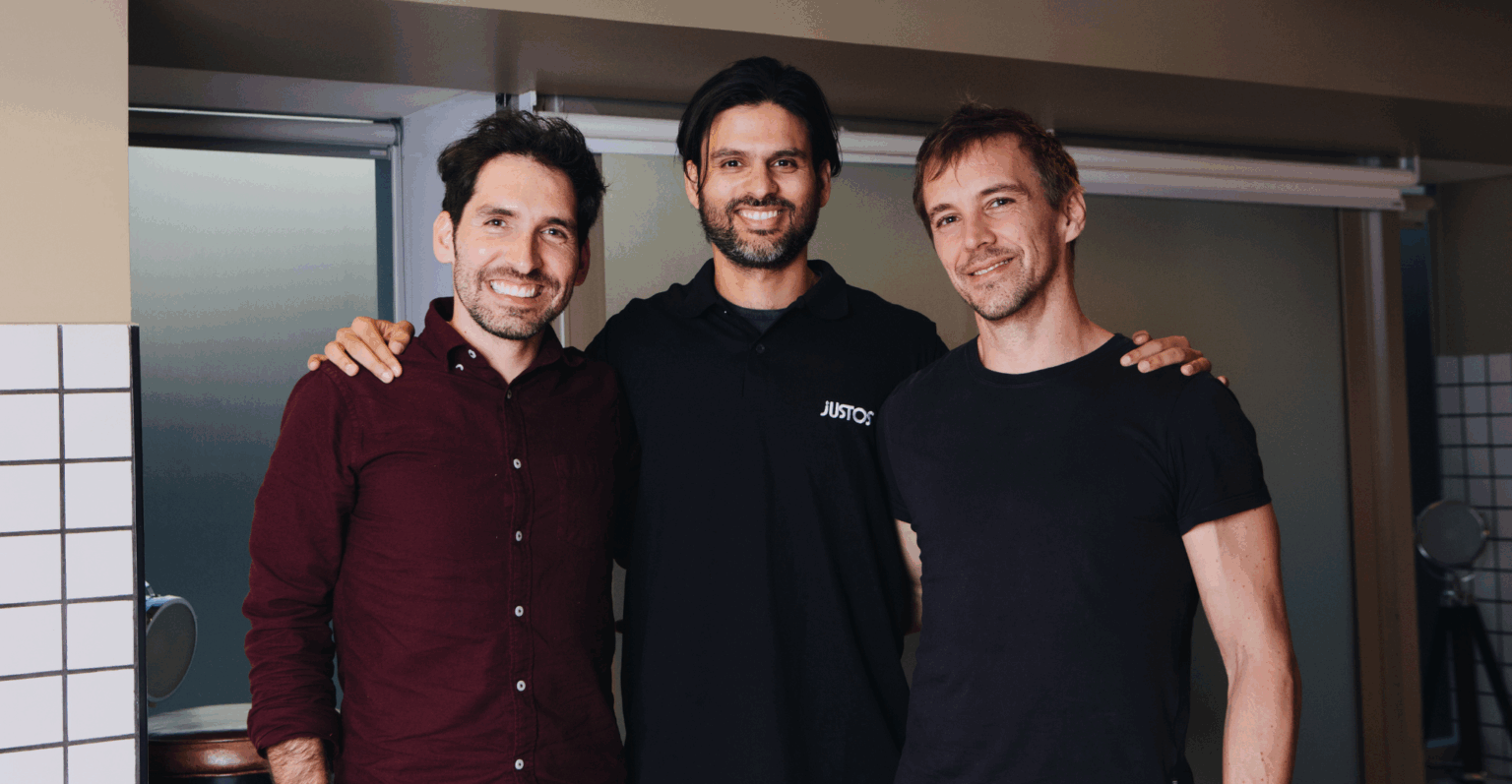Justos recebe investimento de R$ 92 milhões Divulgação Jorge Soto Moreno, Dhaval Chadha e Antonio Molins - fundadores da Justos