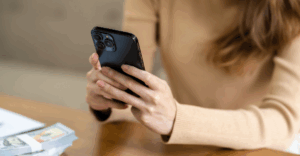 Governo lança cadastro para identificar celulares roubados Na economia da atenção, o desafio está no novo comportamento das pessoas ou na qualidade do conteúdo?