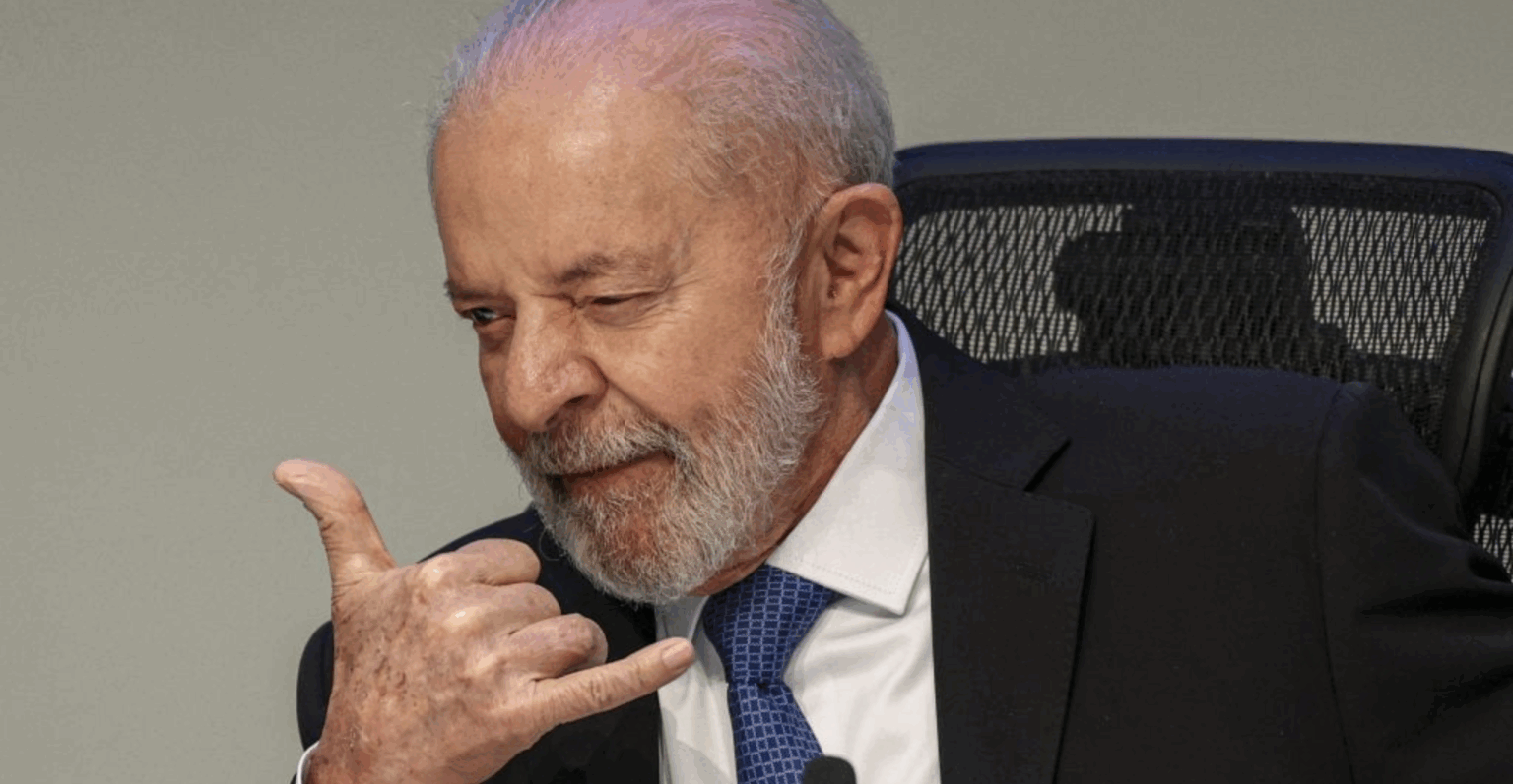 Governo cria linha de crédito de R$ 30 bilhões para empresas afetadas por tarifaço de Trump