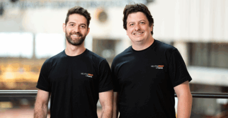 Paulo Ibri, CEO da Typcal e Eduardo Sydney, CTO da Typcal. Crédito imagem: Divulgação/Typcal