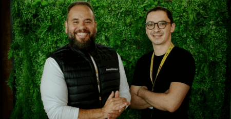 Amure Pinho, fundador do Investidores.vc e Pedro Pontes, fundador e CEO do Chefia