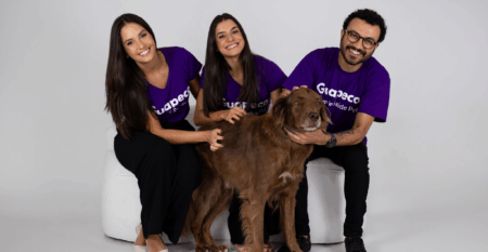 Júlia Locks, Martha Rodrigues e Thiago Pimentel, sócios da Guapeco — Foto: Divulgação/Gabriela Jorge