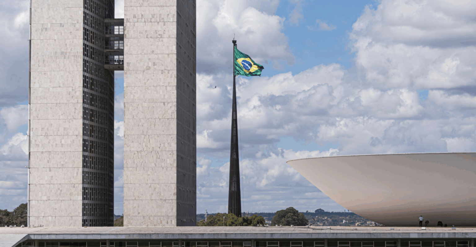 Colab, govtech brasileira, prepara captação de US$ 10 milhões com ferramenta de IA para setor público colab