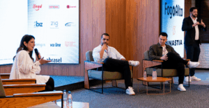 Demo Day do Fogo Alto mostra como a inovação pode fracassar e o que fazer para vencer Carol Paiffer, Gabriel Pinheiro e Carlos Keiichi no Demo Day do Fogo Alto