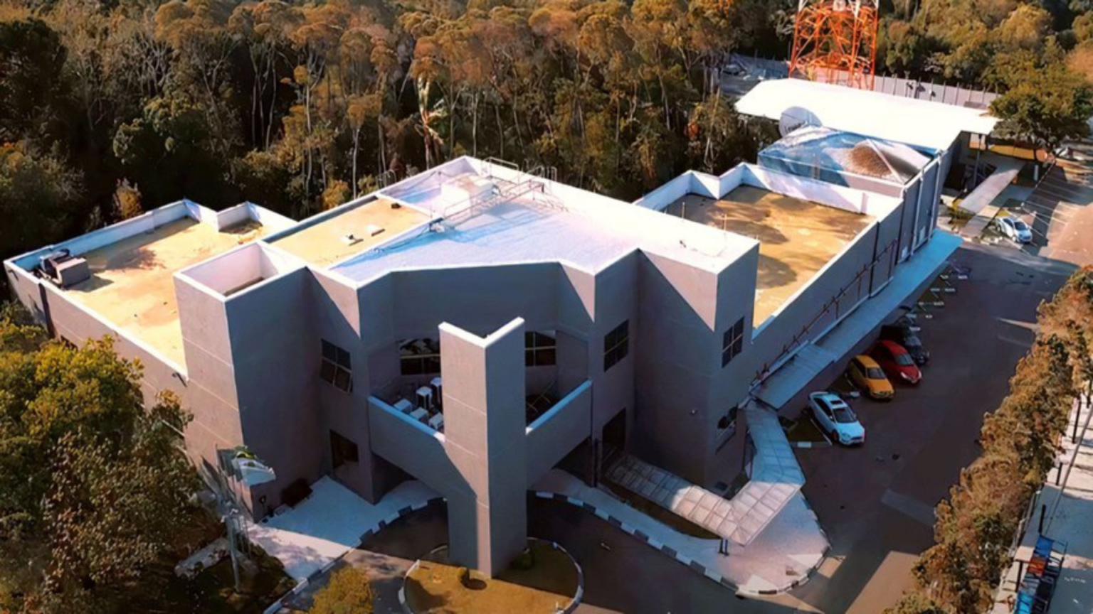 EVEO capta R$ 100 milhões da XP Asset e projeta avanço estrutural até 2030 eveo