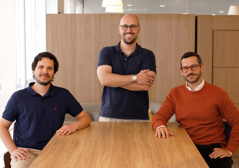 adianta jus e mercado bitcoin