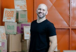 De olho num futuro mais sustentável, modelo de comercialização de excedentes ganha escala todos os dias Lucas Infante, CEO da Food To Save. Crédito da imagem Jefferson Alcântara