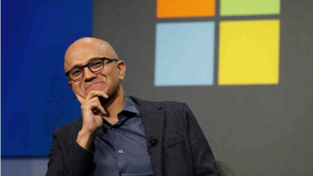 A fatura nunca foi a parte cara da IA: o aviso do CEO da Microsoft que todo gestor brasileiro precisa ouvir